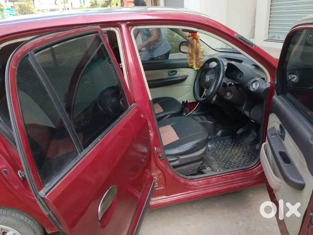 Hyundai Santro Selling