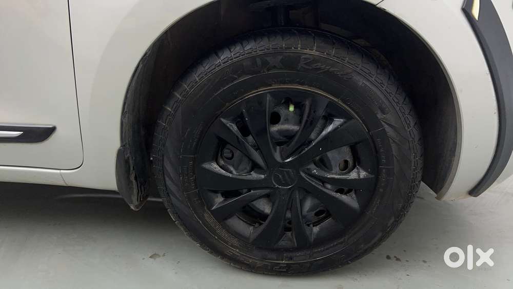 Maruti Suzuki Swift Amt Vvt Vxi, 2023, Petrol