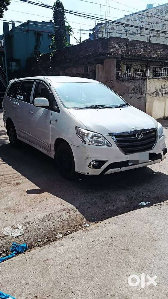 Toyota Innova Crysta 2.4 G Mt, 2024, Diesel