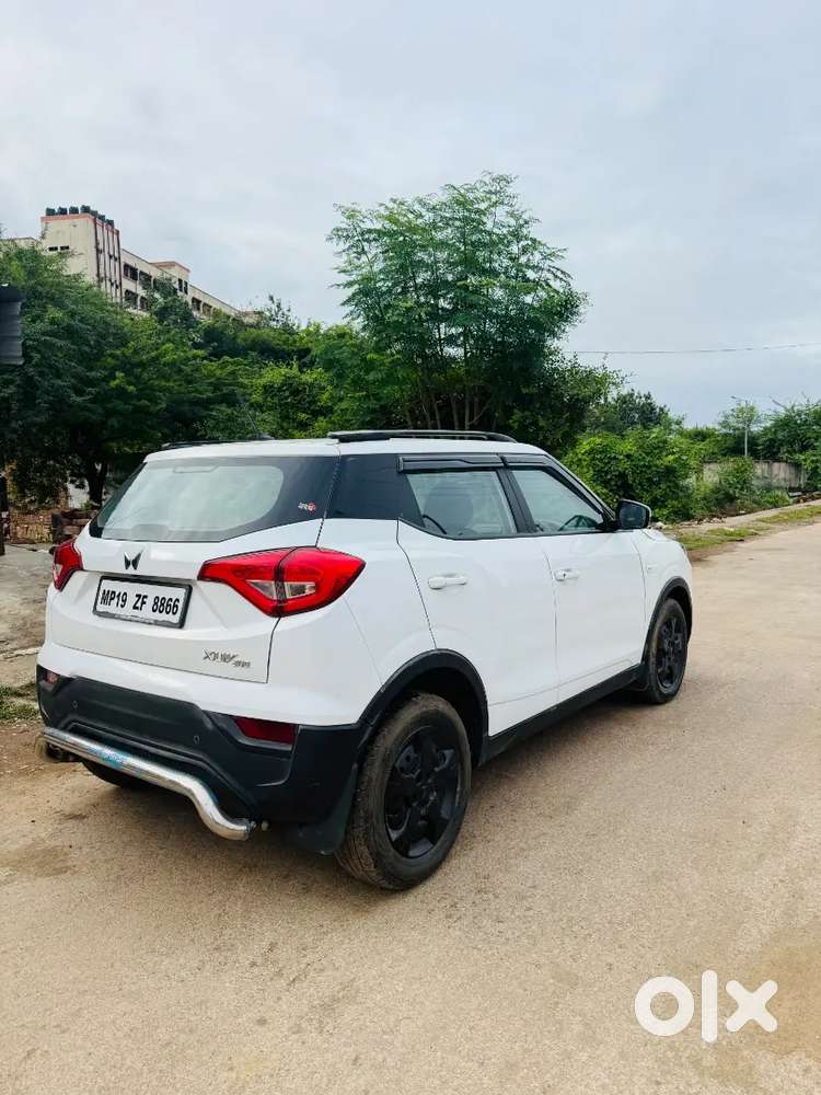 Mahindra Xuv300 W6 2024 Well Maintained