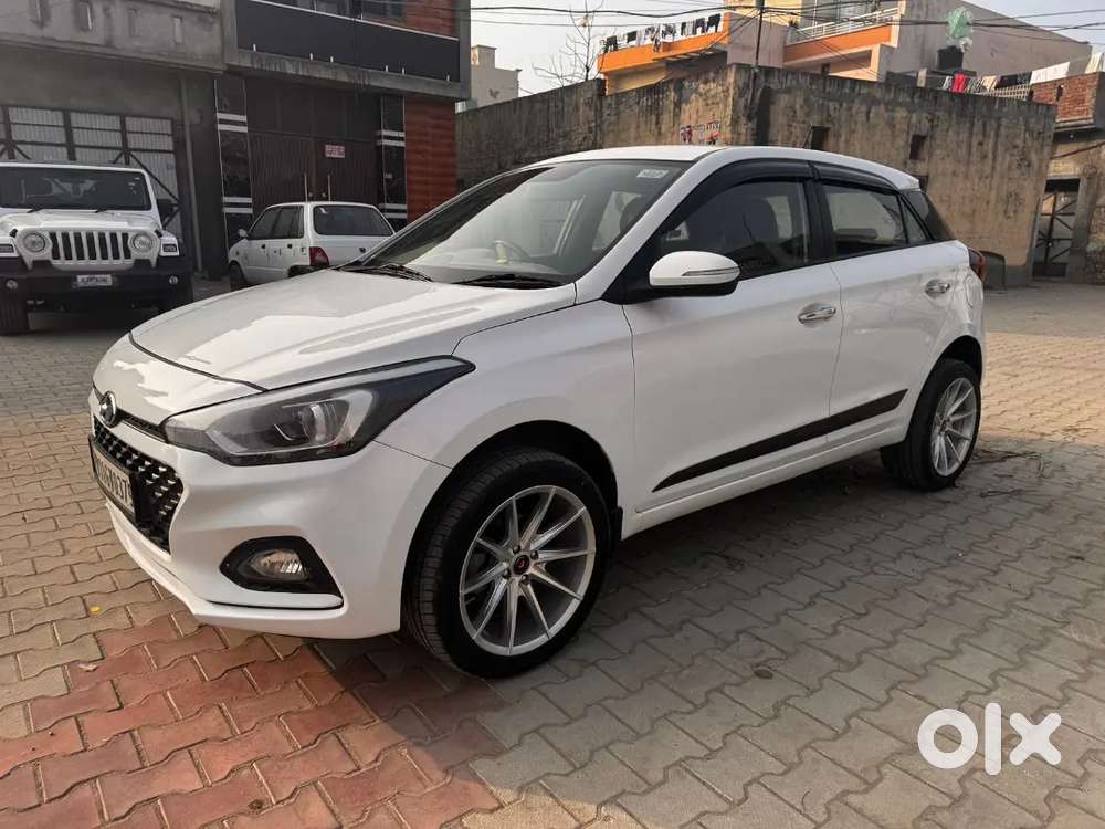 I20 2018 Diesel 132000 Km  Full Insurance Almost New Tayer & Alloys