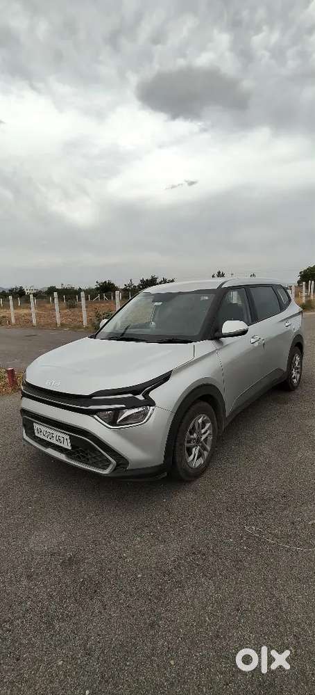 Kia Carens Premium 2024