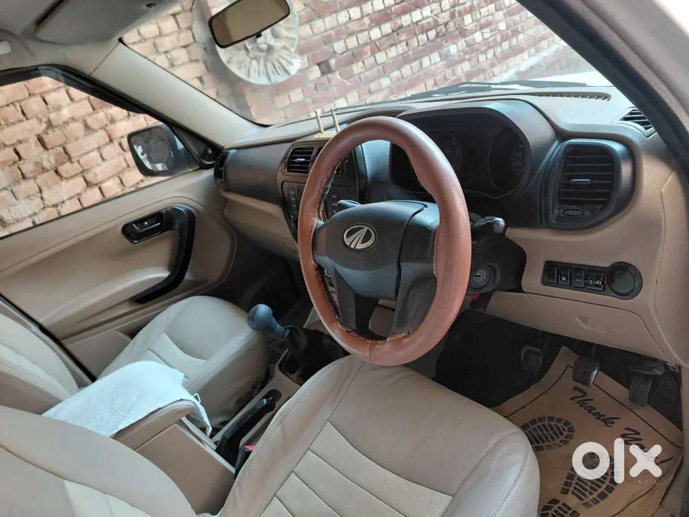 Mahindra Tuv 300 2016