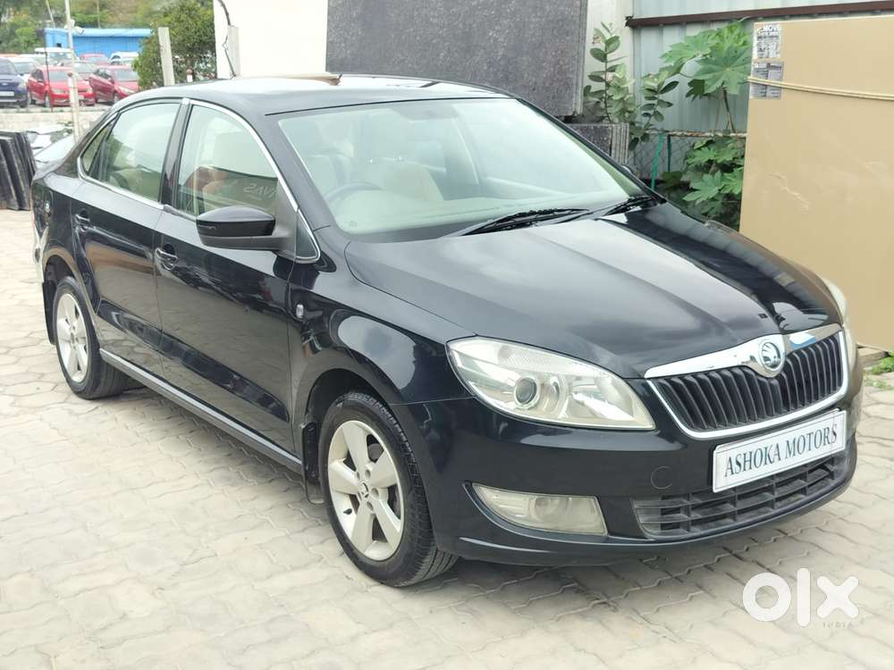 Skoda Rapid 1.5 Tdi At Elegance, 2015, Diesel