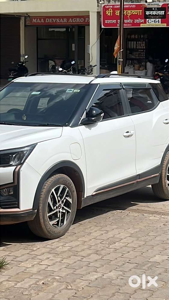 Mahindra Xuv400 Electric 2013