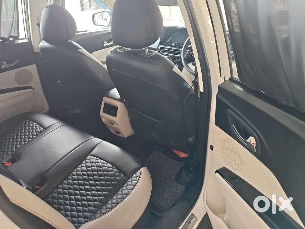 Mahindra Xuv 3xo 2024 Diesel Well Maintained
