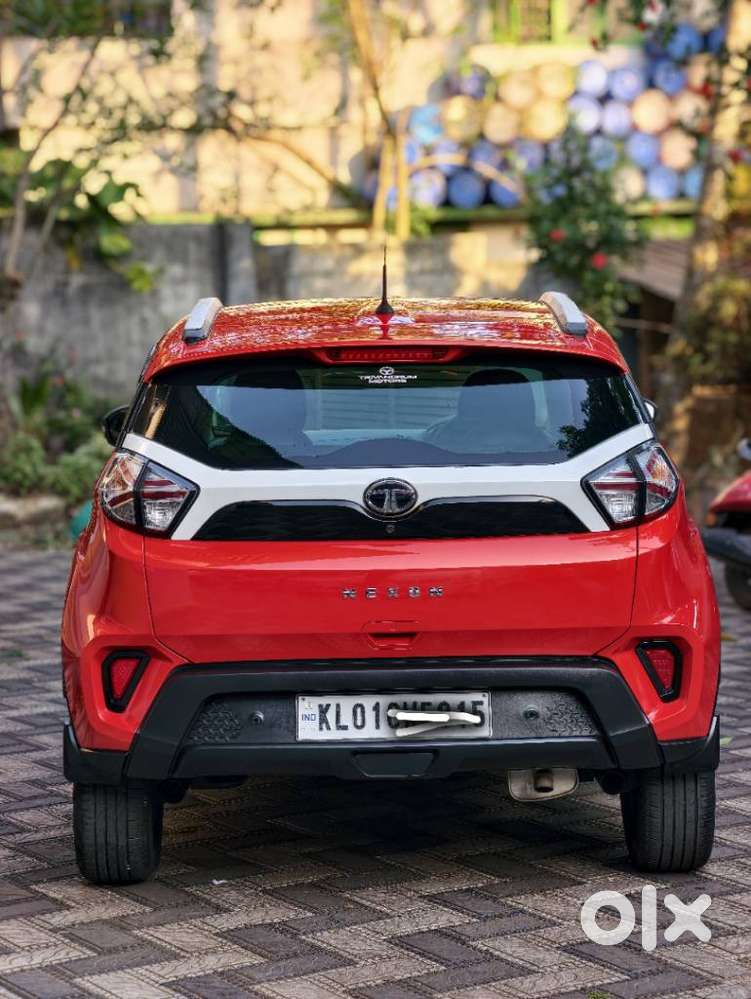 Tata Nexon 1.2 Revotron Xm (s), 2022, Petrol