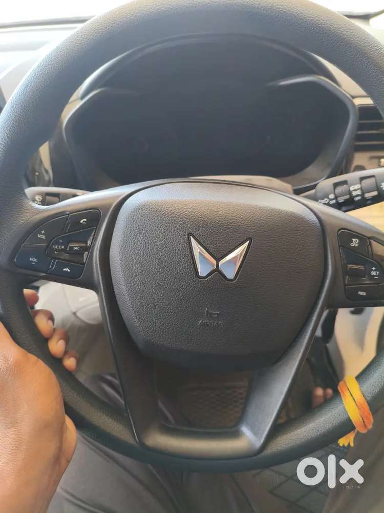 Mahindra Xuv 3xo 2024 Petrol 15000 Km Driven