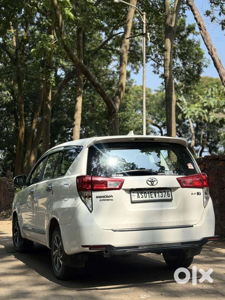 Toyota Innova Crysta 2.4 V 7 Str, 2021, Diesel