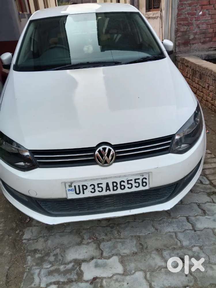 Volkswagen Polo Comfortline Petrol 2014