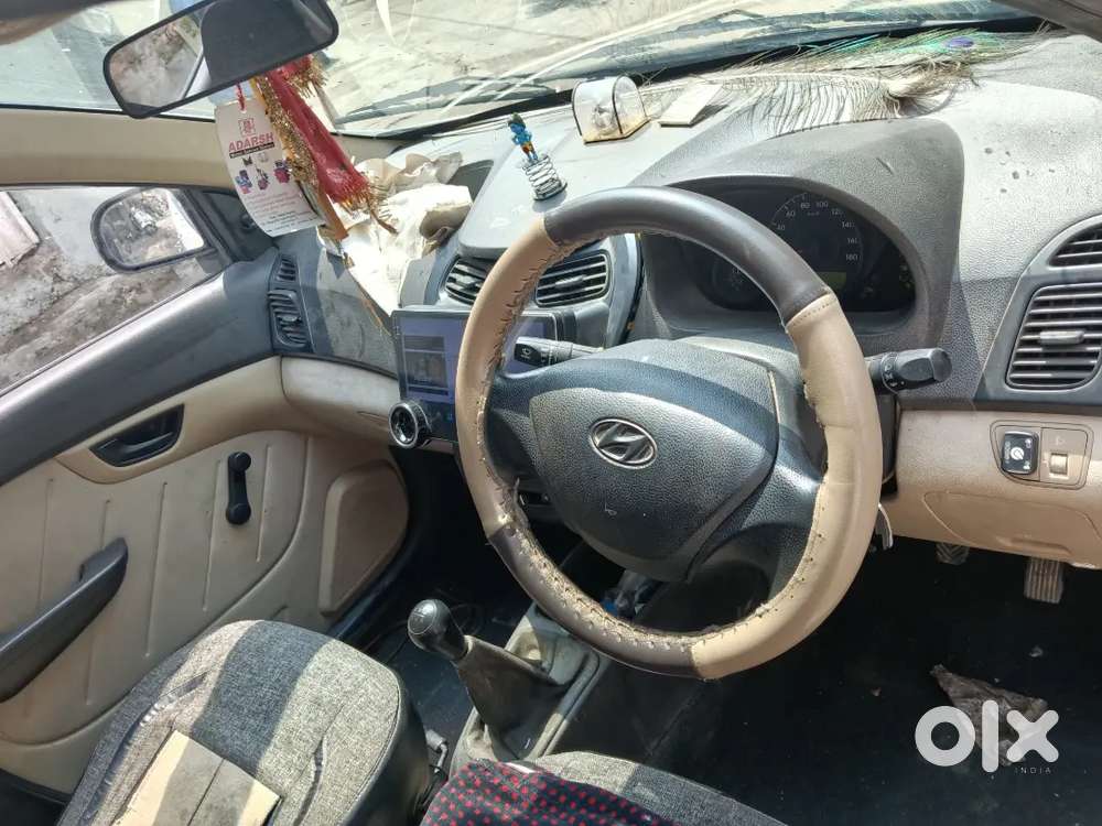 Hyundai Eon Car