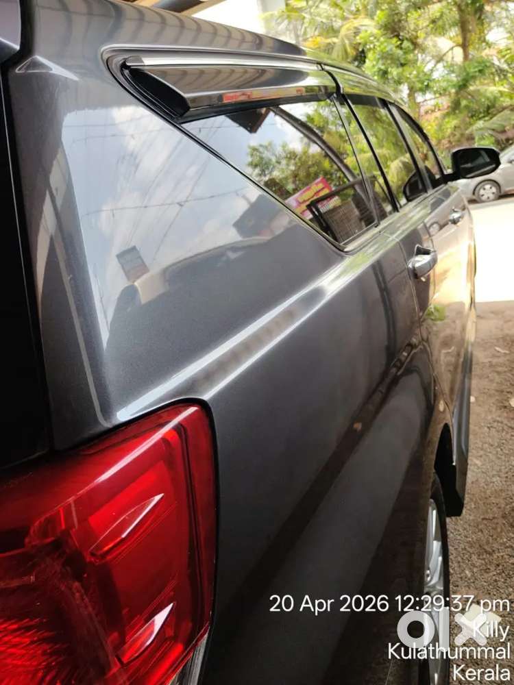 Toyota Innova Crysta 2017 Diesel 146000 Km Driven