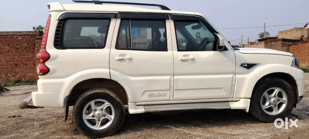 Mahindra Scorpio 2012 Diesel Manual