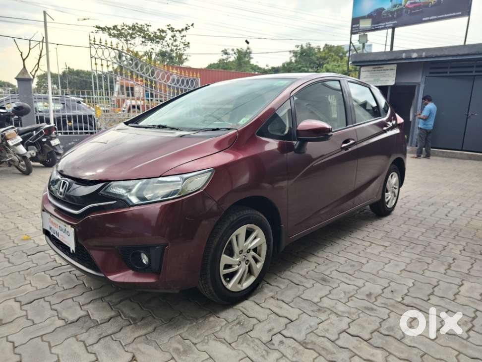 Honda Jazz 1.2 V I Vtec, 2016, Petrol