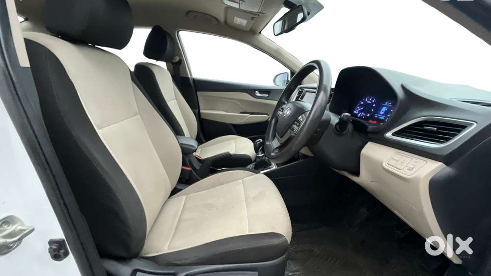 Hyundai Verna 1.6 Vtvt Sx, 2019, Petrol