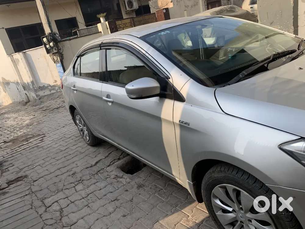 Ciaz 2017 Diesel Shvs Good Condition Full Genuine Car Original Meter