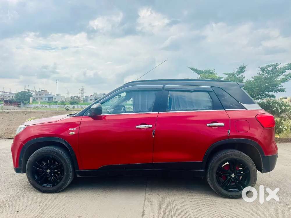Maruti Suzuki Vitara 2016; Additional Original Alloy Wheels. New Tyres