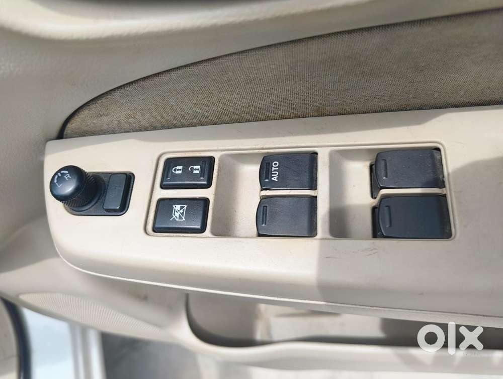 Maruti Suzuki Ciaz Zxi, 2015, Petrol