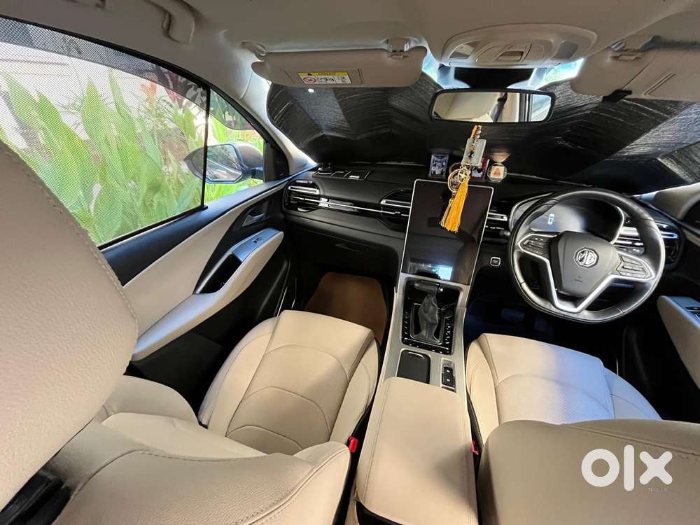 Mg Hector Savvy Pro 1.5 Turbo Cvt Dual Tone, 2023, Petrol