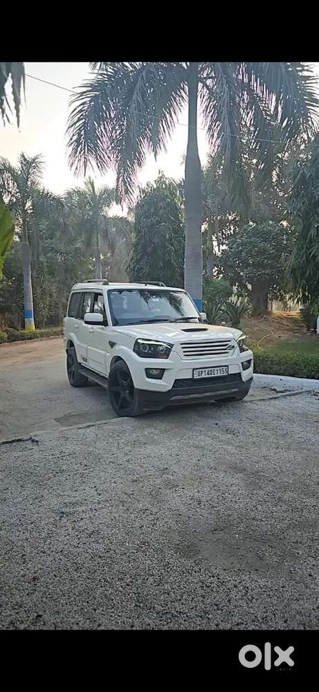 Scorpio S10 Intigrate Hybrid Mint Condition Car Full Depth Insurance