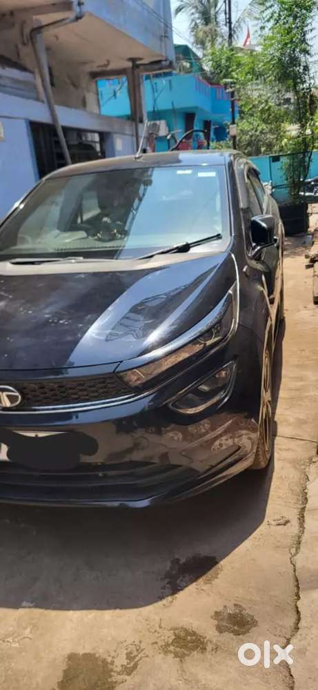 Tata Altroz 2021xz+ Dark Edition