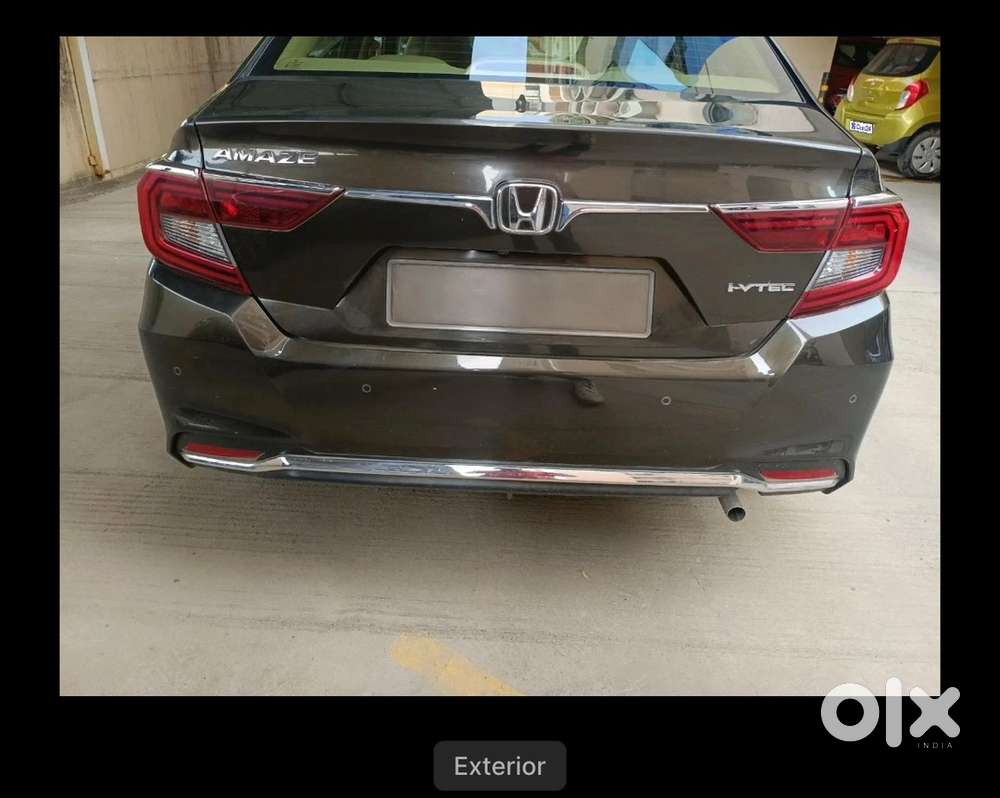 Honda Amaze Top Model Automatic // Petrol // 2023