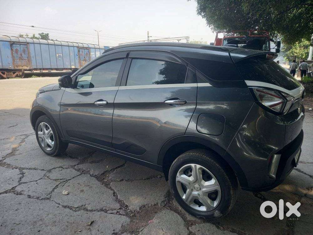 Tata Nexon 1.5 Revotorq Xm Plus (s), 2023, Diesel