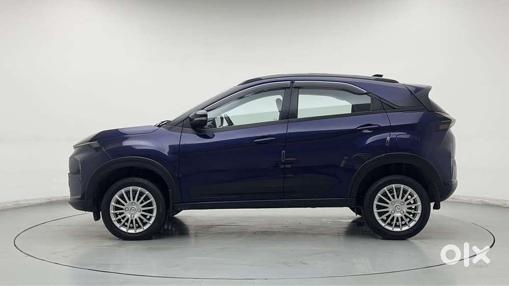 Tata Nexon Pure (s) 1.2 Petrol 6amt, 2025, Petrol