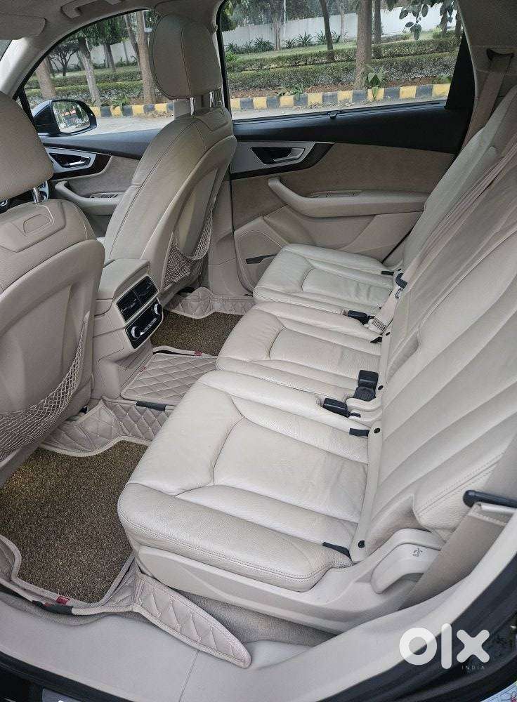 Audi Q7 45 Tdi Premium With Sunroof, 2017, Diesel