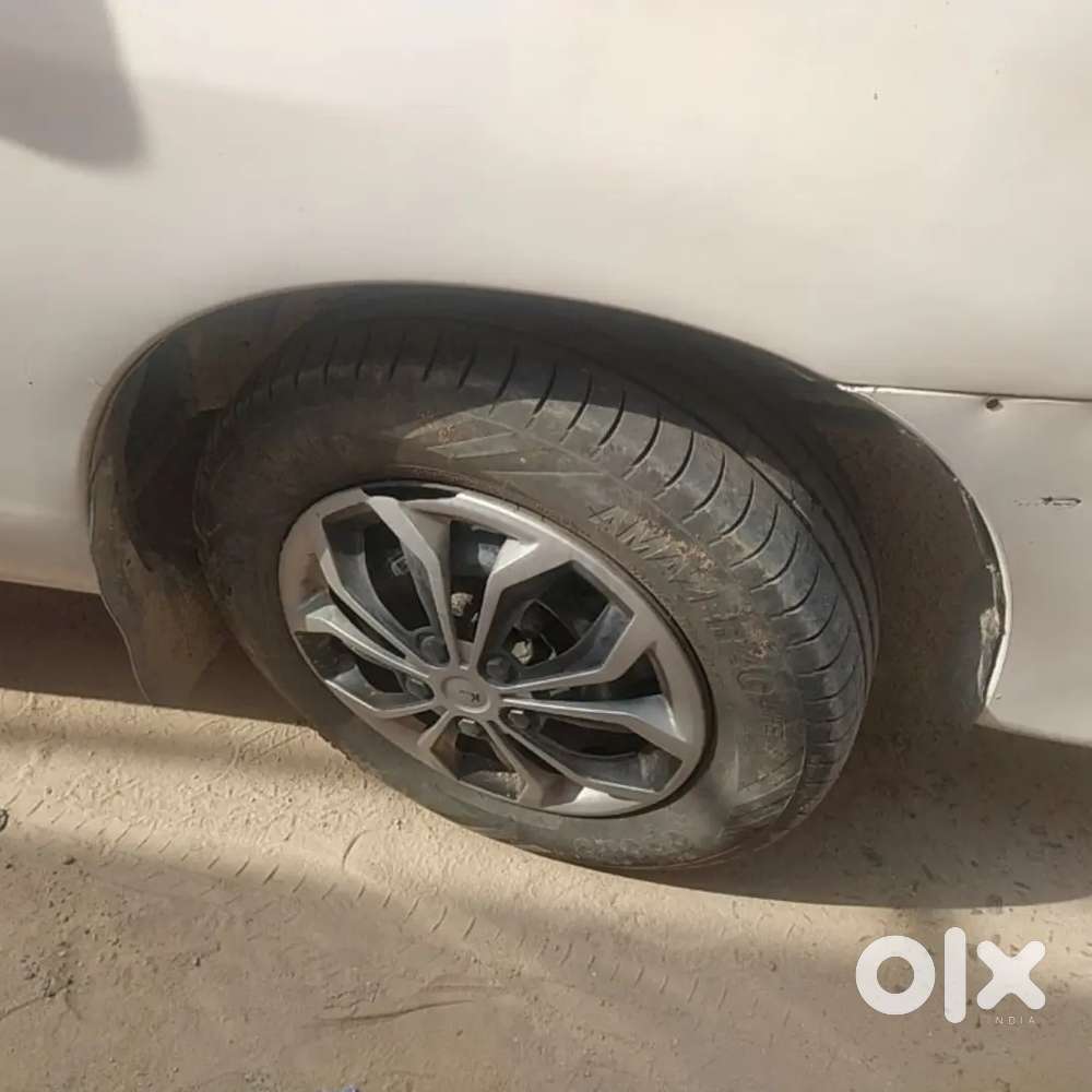 Toyota Innova 2009 Petrol Manual 7 Str