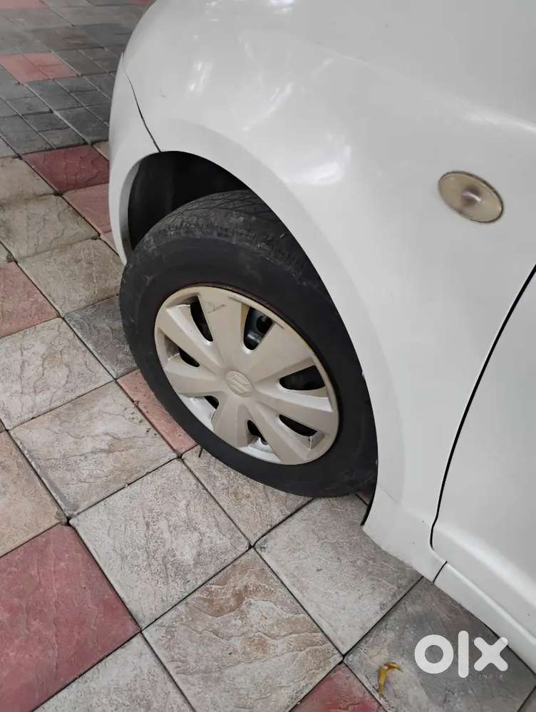 Maruti Suzuki Dzire 2010