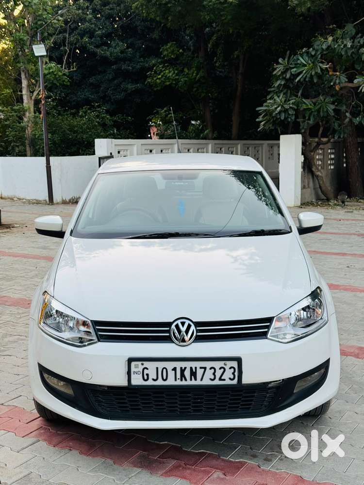 Volkswagen Polo Petrol Highline 1.6l, 2012, Diesel