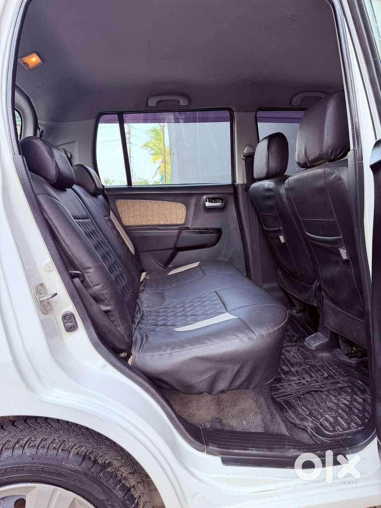 Maruti Suzuki Wagon R 1.0 Vxi Plus (o) Amt, 2018, Petrol