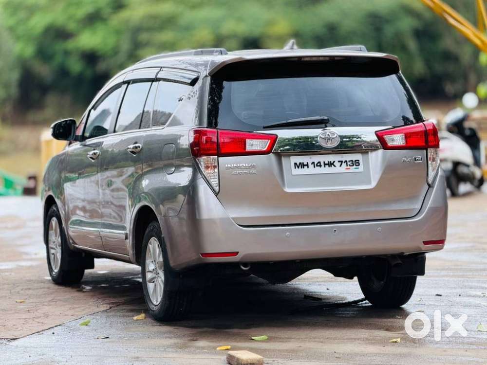 Toyota Innova Crysta 2.4 G Mt 8s, 2019, Diesel