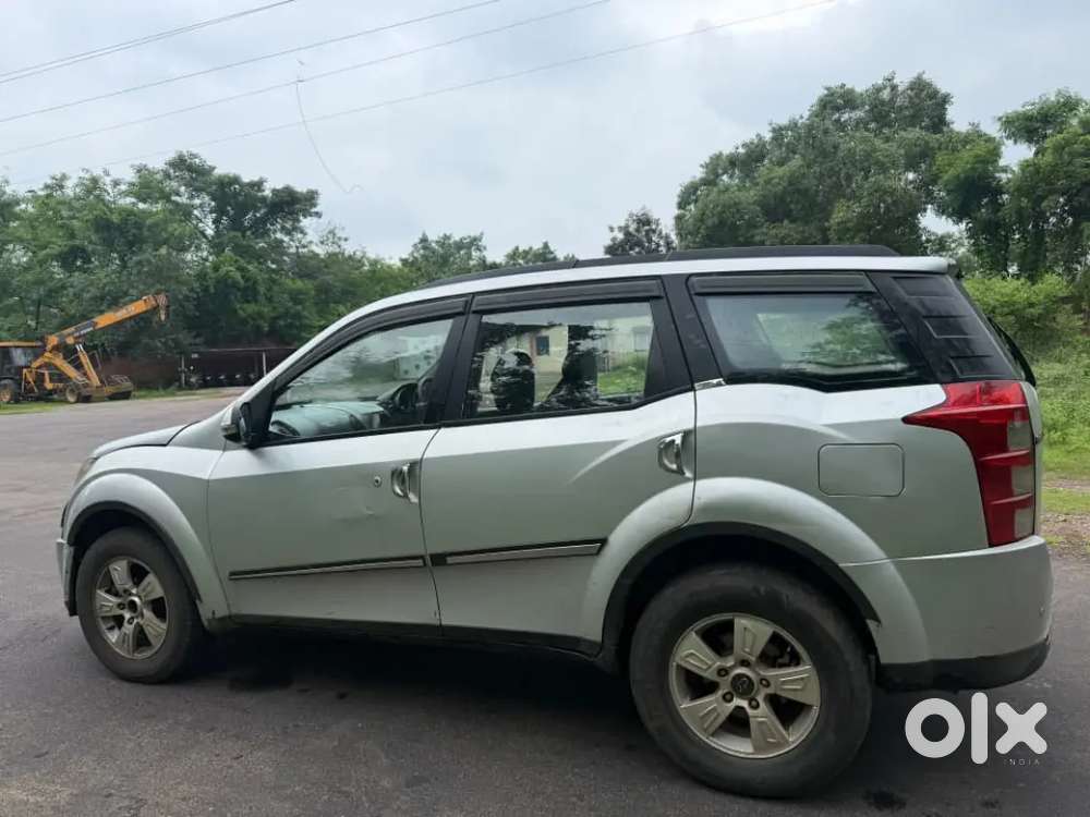 Mahindra Xuv500 2013 Car