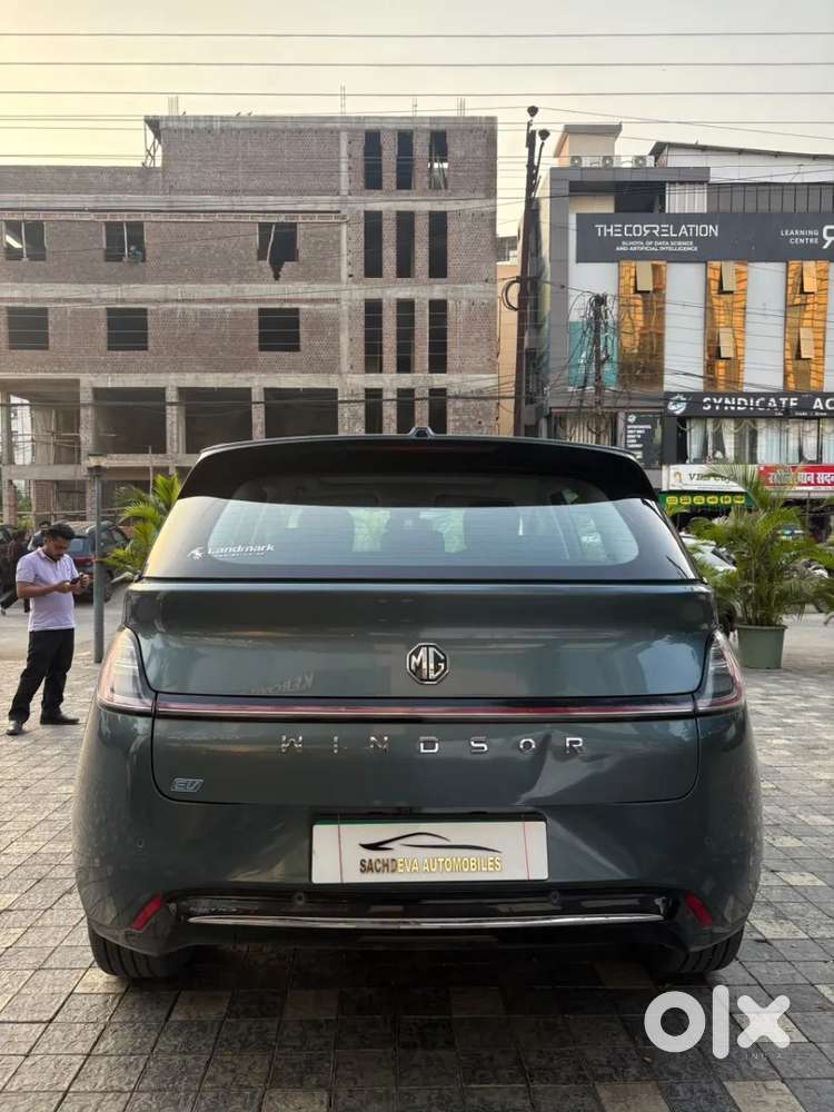 Mg Windsor Ev Essence, 2025, Electric