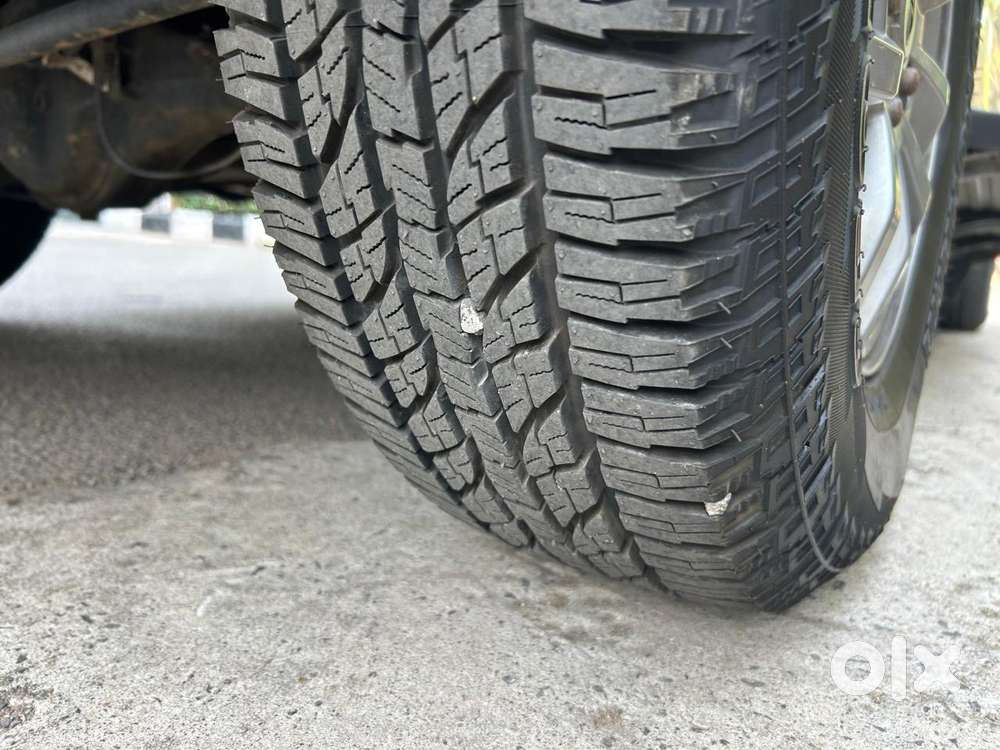 Mahindra Tuv 300 T10, 2018, Diesel