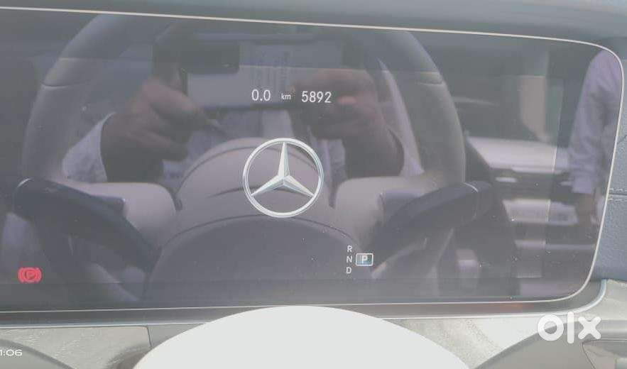 Mercedes-benz E-class E200 Lwb, 2023, Petrol