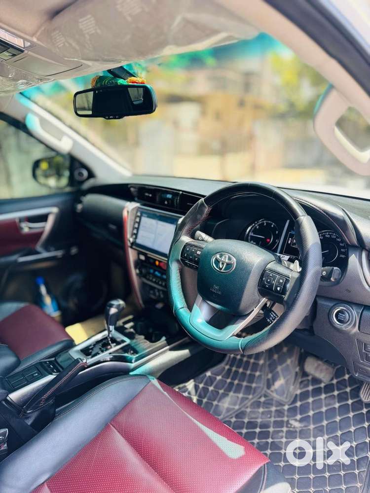 Toyota Fortuner Legender 4x2 At 2.8, 2023, Diesel