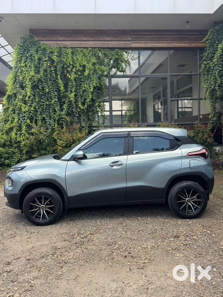 Tata Punch Adventure Amt, 2022, Petrol