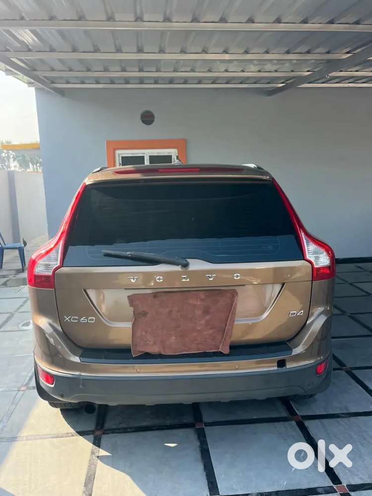 2012 Model Xc60 D4 Automatic Diesel  Reading 148000 Good Condition