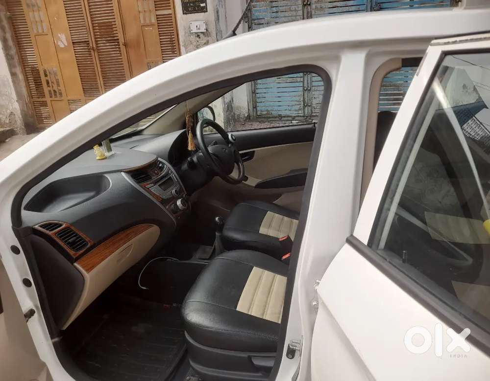 Hyundai Eon 2013 Petrol Well Maintained