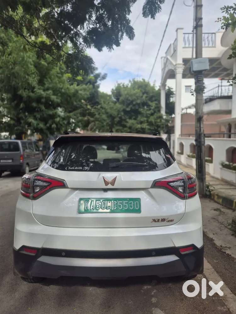 Mahindra XUV400 EV 2023