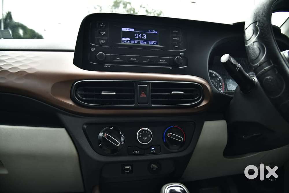 Hyundai Aura 1.2 S Petrol Amt, 2022, Petrol