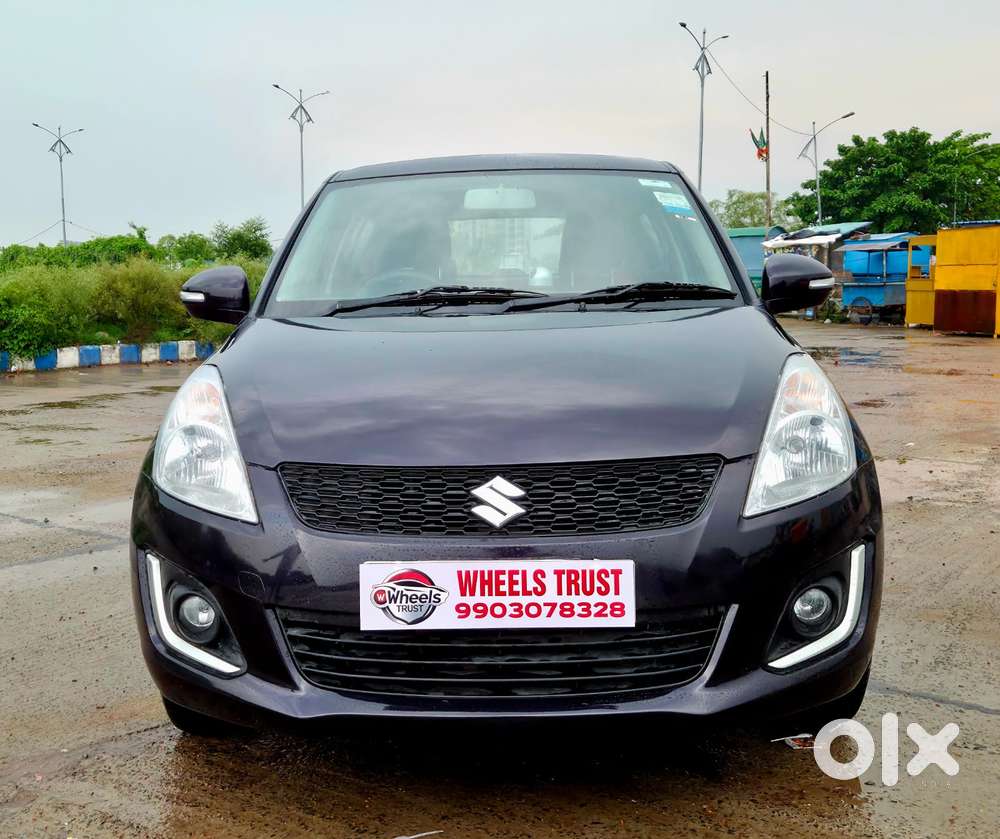 Maruti Suzuki Swift Vxi Abs Bsiv, 2015, Petrol