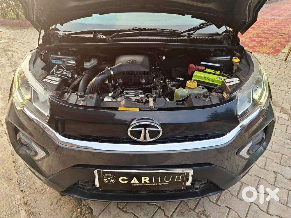 Tata Nexon 1.2 Revotron Xma Amt (s), 2022, Petrol