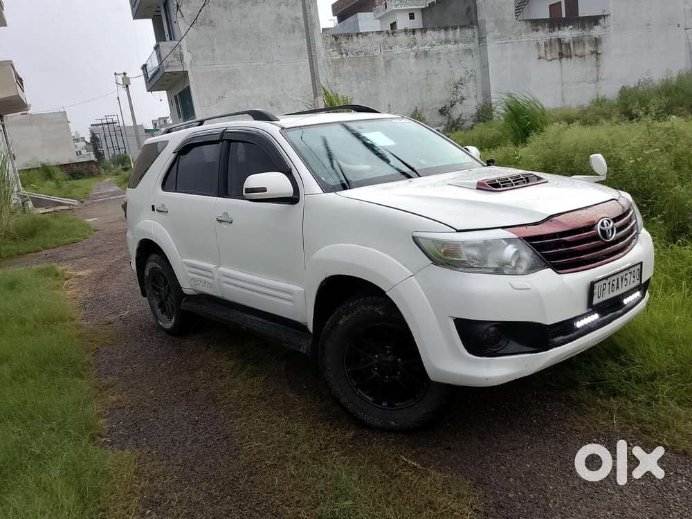 Toyota Fortuner 2015 Diesel Well Maintained