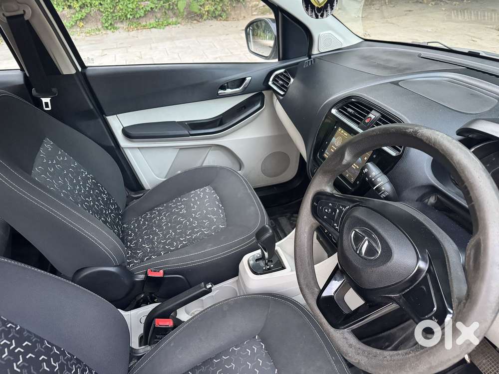 Tata Tiago 1.2 Revotron Xza Plus Amt, 2023, Petrol