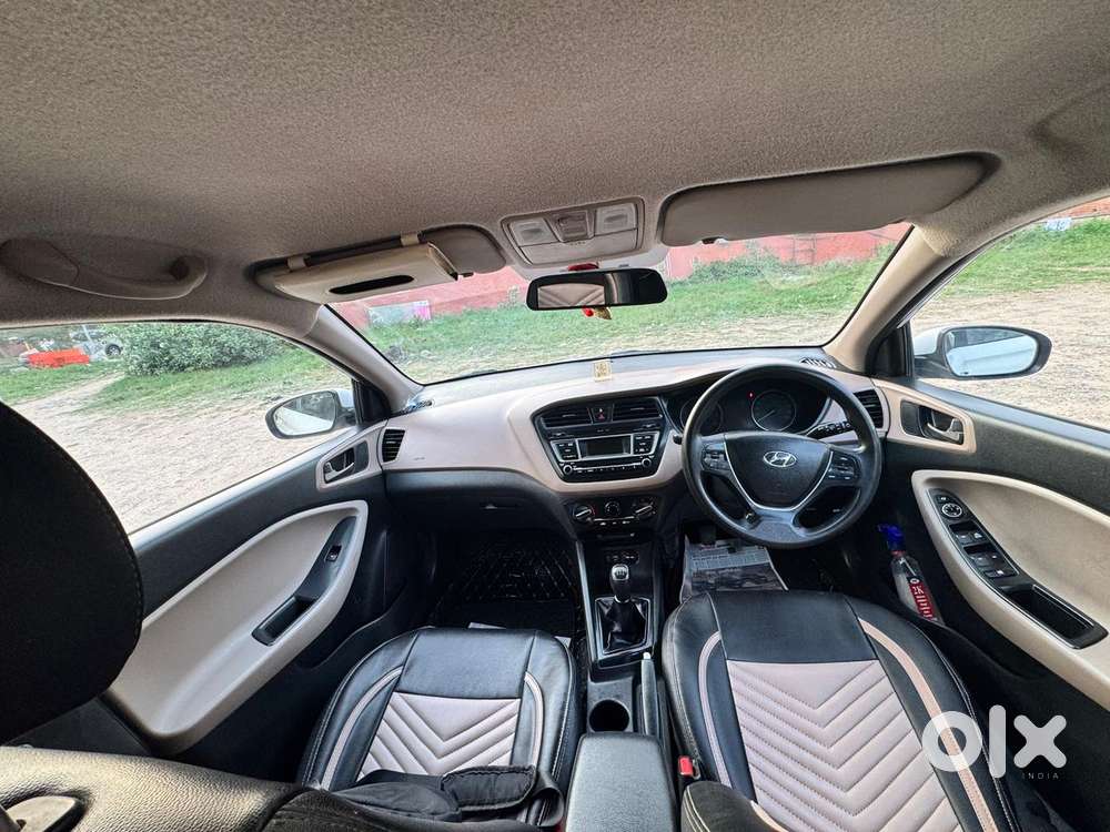 Hyundai I20 Sportz Plus, 2017, Petrol