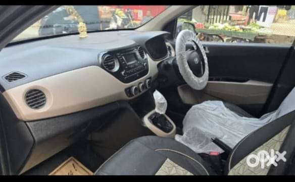 Hyundai Grand I10 Sportz (o) 1.2 At Vtvt, 2015, Cng & Hybrids